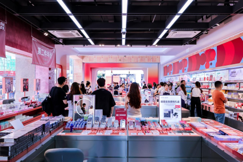 不止于品牌集合，樂沙兒品牌旗艦店開啟家門口的快樂生活場(chǎng)
