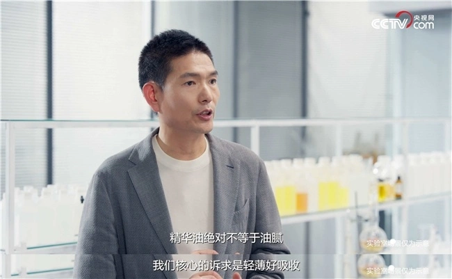 洗完澡皮肤反而更干?也许我们误解自己的皮肤很多年